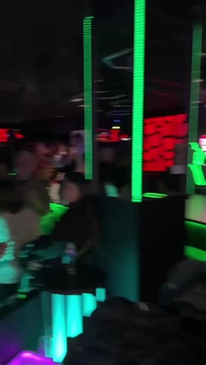 Tardeo 70s 80s 90s Especial Primavera 🌼 🍸 Entrada 2 Copas 18€ 🗓️ Sábado 21 de Marzo de 18h a 22:30h 📍 C/ Casanova, 171 - Barcelona #70s #80s #90s #tardeo #tardeo70s80s90s