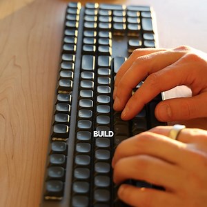 39K views · 238 reactions | Upgrade your workspace! The SM3 Slim Mechanical Keyboard combines premium mechanical switches, multi-device Bluetooth connectivity, and a streamlined design for the ultimate typing experience. | Satechi | Facebook