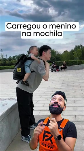 Curti essa maneira improvisada de carregar crianças! | Rafael FITYK