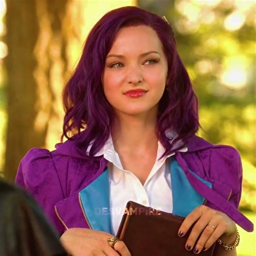 this walking scene has lived in my head since the first time I watched the movie ✌❤