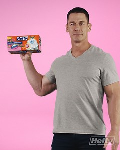 Strength smells Fabulos-oh with new Hefty® Ultra Strong Watermelon Trash Bags. Strength that's anything but ordinary. | Hefty