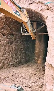 Tunnel Excavator Digging Like a Beast | Crafty Gadgets
