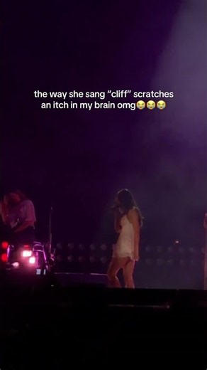 TOOO GOOD. Insane live vocals #oliviarodrigo #daisychain #serenajoy #festival #concert