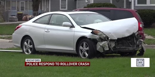 Rockford crash sends 2 vehicles off road