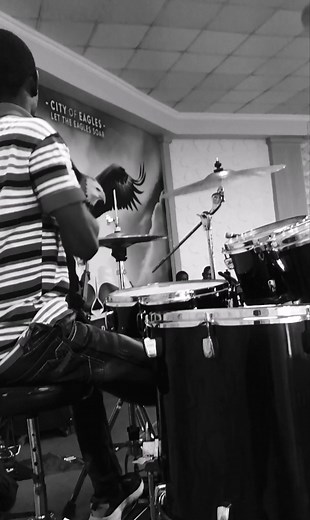 Quick and easy💯 . . . . . . . #drummer #zildjian #tama #drums #remoheads | Calebjk Drums
