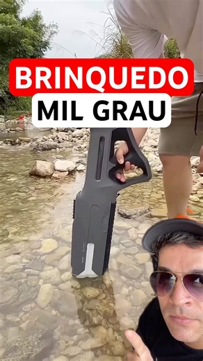 PROFESSIONAL WATER FIGHT: The pressure of this jet will impress you!