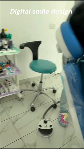 Începem anul investind în tehnologie de top 🦷 Scaner intraoral, aparat de piezochirurgie și Digital Smile Design – pentru tratamente minim invazive și rezultate predictibile. 📞 Fă-ți o programare și începe anul cu un zâmbet nou! #stomatologiepremium #zambetfrumos #dentistrylife #dentist #zambetpersonalizat # Ne gasiti in : 📍 Dragasani 📍Horezu 📍Ramnicu Valcea | I, Dentist- Dr. Boeangiu Ana- Maria