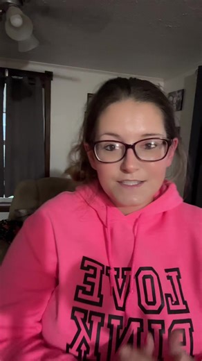 I absolutely love this selfie stick tripod with the Bluetooth remote. It is amazing. It is so good when you’re shooting videos or trying to show a product you do not have to hold your phone. I love it. I’ll link it for you guys.#fyp #LIVEIncentiveProgram #tiktokshopblackfriday #cybermonday