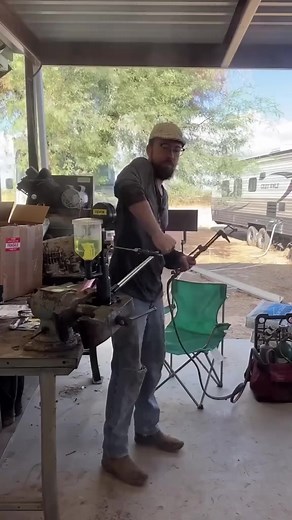 The Engine That Ignites Without a Spark #DieselEngine #FuelInjection #Engineering #Combustion #HowItWorks #CarMechanics #ScienceBehindCars #buzzpulseengineering #factsyoudidntknow #foryoupage | Buzzpulse1 | Facebook