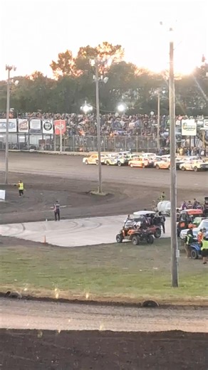 3 Wide start of the IMCA Racing Hobby Stocks for the Dance with a field of 30 competitors at Boone Speedway. WHAT A SIGHT!! | Motorsports of Kansas City