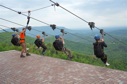 Gatlinburg and Pigeon Forge attractions are open for spring break fun