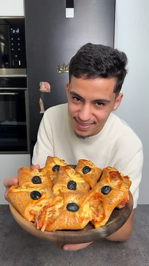 892K views · 10K reactions | وصفة رمضانية سهلة التحضير  @chefbidda @chefbidda #foodlover #morocco #chefbidda #مغربي #cooking #مغربي #foodpics # #foodgasm #tomatoes #رمضان #رمضان_كريم | Houssam Bidda | Facebook