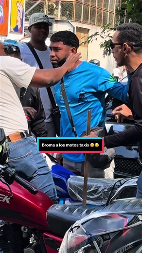 Broma a los Motos Taxis: ¡Risas Garantizadas!