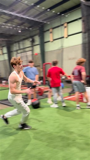 Lack of results can come from a lot of things. But working with over 500 athletes in the last 4 years I’ve noticed these not doing these simple things will have HUGE impact on the results you’re getting in training. 1) Lack of testing. If you’re not testing, you’re guessing. At @eba_performance we test our main points every single week. Through @universalspeedrating we track every sprint, every 5-10-5, broad jump, vertical jump, and many more key measurables EVERY SINGLE WEEK to ensure each athl