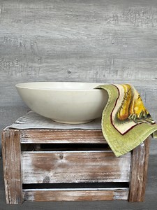 FRANCISCAN WARE BOWL, Vintage Franciscan Pottery Large 11 Inch Bowl, 3.75 Inch Tall, Ivory/off White, Matte Finish - Etsy