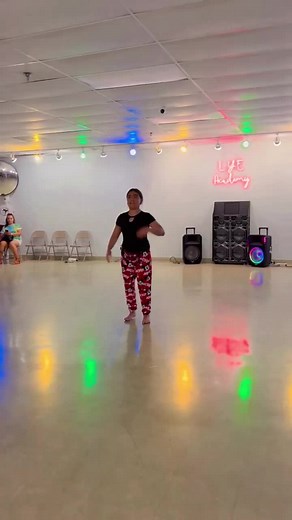 70K views · 2.8K reactions | Aaliyah’s performance level during battles are ridiculous 朗 #pajamaparty #majorette #viral #dancebattle #lyeacademy | LYE Academy | Facebook