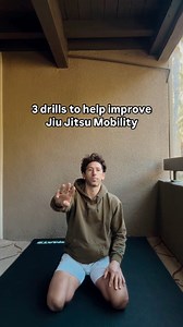 9.8K views · 304 reactions | 3 Drills to help improve Jiu Jitsu mobility 屢1) Open Guard Scissors. 2) Side Mount Sit Throughs. 3) Full Mount Knee Pillow Body Lifts. MOVE BETTER #jiujitsuflo #jiujitsu #bjj #brazilianjiujitsu | Jiu Jitsu FLO | Facebook