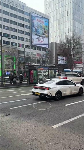강남역 에서 한국민속촌 가는 방법. 짱게임 앞에서 빨간버스 5001-1를 타세요(A오전, B 오후)