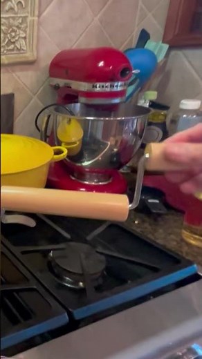 The Whirley-Pop Popcorn Maker That Brings Movie Nights Back