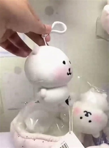 Vintage Self-Mocking Bear: A Hilarious Throwback to the Past