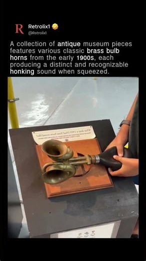 Vintage Car Air Horn Exhibit