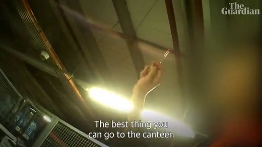 Mike Ashley pulls out wad of £50 notes during Sports Direct open day in 2016.