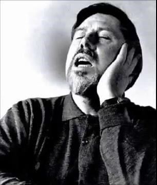 Ewan MacColl - Dirty Old Town