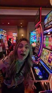 FIRST PERSON ON EARTH To Win the UNTHINKABLE Quadruple Bonus!!!! #slots #vegas #casino
