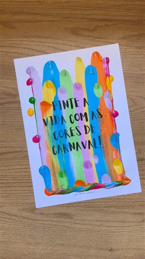Por Beatriz Martins | Clube da Pedagoga on Instagram: "Escreva “3103” nos comentários para receber o arquivo gratuito. 🎨 Pinte a vida com as cores do Carnaval! 🎉🌈 Pedagoga, nessa proposta as crianças são convidadas a explorar as cores de forma livre e criativa, pingando tintas no papel e espalhando com o rolinho para criar um efeito surpresa cheio de movimento e alegria! 💛💙💚💜 Além de estimular a coordenação motora, a percepção visual e a criatividade, essa atividade proporciona um momento