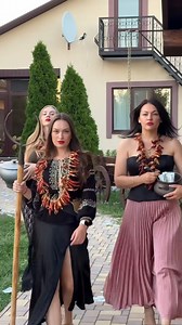 Yummy 🤤 | Victoria and girls together