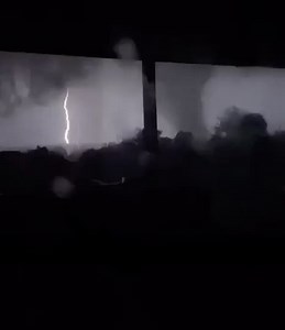 95K views · 3.7K reactions | SCARY New Video showing the moment as a Tornado approached St. Mary, Missouri last night!️ Permission: Glynn Gegg | Live Storm Chasers | Facebook