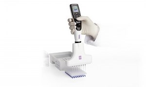 VOYAGER 电动可调间距移液器