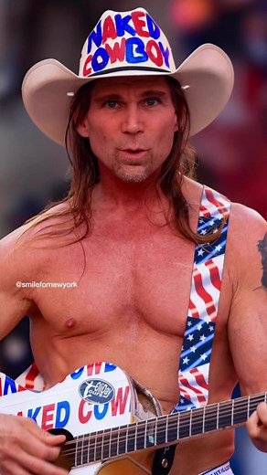 122K views · 2.6K reactions | I took a photo of New York's most famous cowboy. #streetphotography #newyork #newyorkcity #photography MY CAMERA, LENS AND PRINTER.-hotm.art/SMILEFORNEWYORK | Smile for New York | Facebook