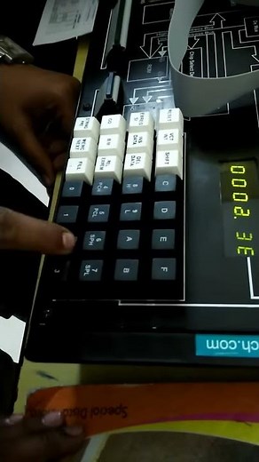 How to change the delay input in 8255 microprocessor kit.