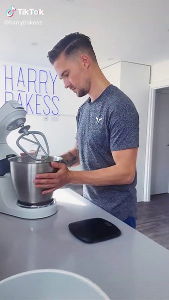 How to Make a 4 Layered Tall 8-Inch Chocolate Cake