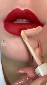 921K views · 5.6K reactions | VERY PRETTY RED OMBRE LIPS  | Tutorial Makeup dan Fashion | Facebook