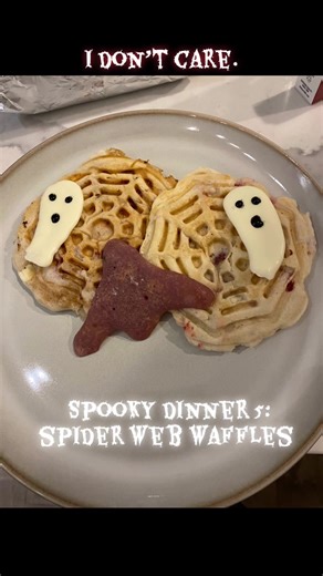 #greenscreen low key, I care deeply, but spooky dinners are making me tired so I phoned it in with a waffle iron.