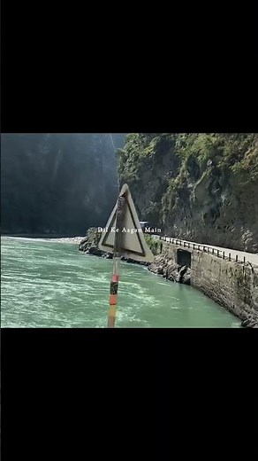 Jubin nautiyal - pyar tune kya kiya lyrics - 🤍✨ #pyartunekyakiya #jubinnautiyal