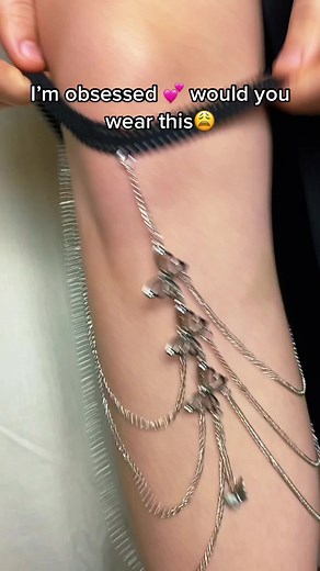 Unique Body Jewelry Accessories for Weddings and Prom Looks