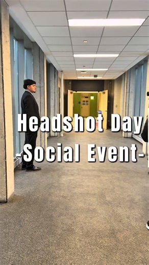 Resumes reviewed. Interviews practiced. Headshots taken. 💼📸 Last night’s UIC Accounting Club social was all about leveling up and getting career-ready. We loved seeing everyone show up, put in the work, and describe accounting in just ONE word. Big energy, even bigger futures. #linkedin #uic #chicago #accounting #headshot