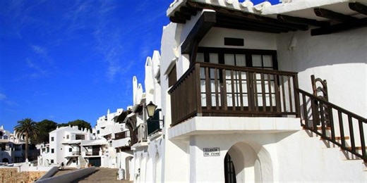¿Los mejores pics de las islas? Éste es el pueblo más fotografiado de Menorca y uno de los más hermosos