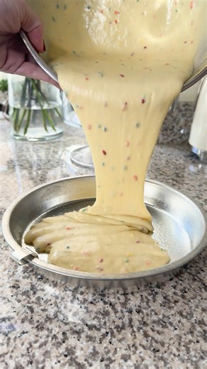 Cold outside, baking inside 🍰 Bake smarter this winter: https://amazon.visitlink.me/dXqzAc #AmazonFinds 🎥: stephaniegrime1 on Instagram | Amazon.com