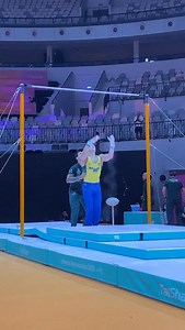 In the air with @arthurnory 🛩️ 2019 High Bar champion Arthur Mariano is all set for a big week of action 🇧🇷 #ARTWorlds2025 #Gymnastics | International Gymnastics Federation - FIG