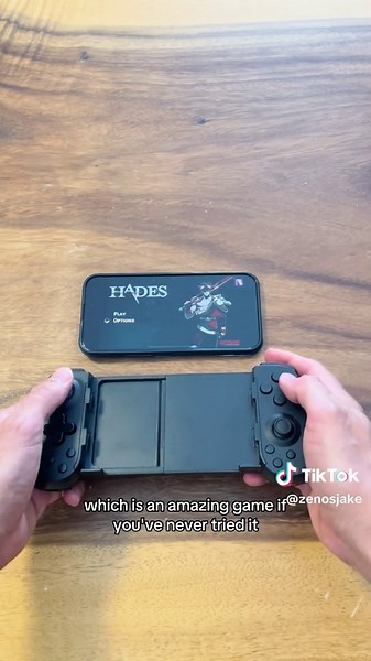 Loving this D6 mobile phone gaming controller. Now I dont need to carry my nintendo switch around with me 🤫 #gaming #tech