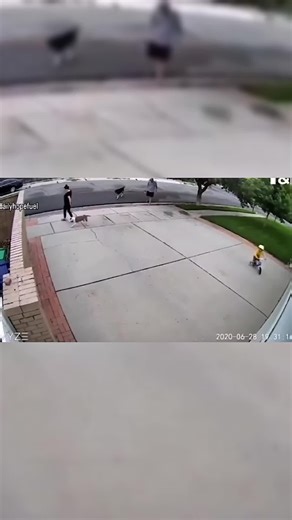 Man Sketch Kid A Race Track