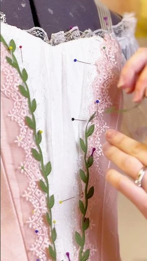 Making a tutu in 20 seconds 🎀 #balletcostume #balletvariation #couture #costume #ballet #sewing