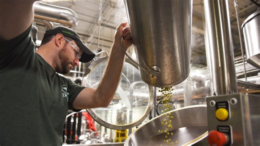 Tennessee breweries unite 'like never before' to sell same beer for California wildfire victims