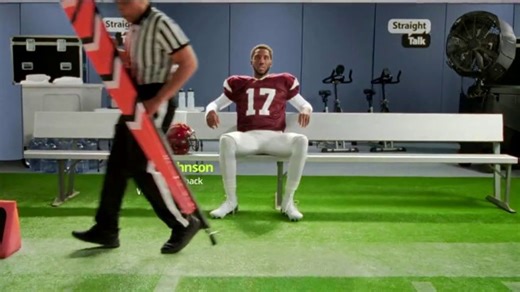 Straight Talk Wireless TV Spot, 'Free 5G Phones With One Month of Service' Featuring Josh Johnson