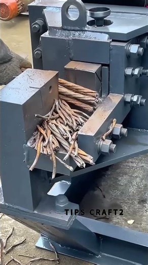 🔧 Wire Rope Cutting Machine! Using it correctly saves effort and ensures safety.