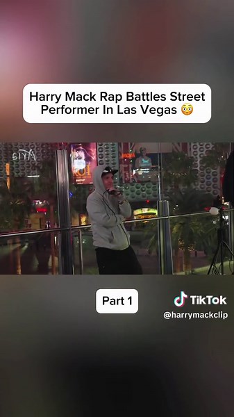 Harry Mack Freestyle Rap Battle with Fans in Las Vegas